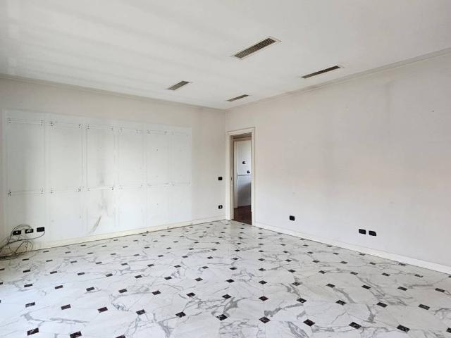 Appartamento in vendita a Ghisalba, Lombardia