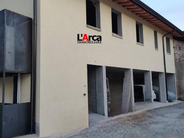 Appartamento in vendita a Ghisalba, Lombardia