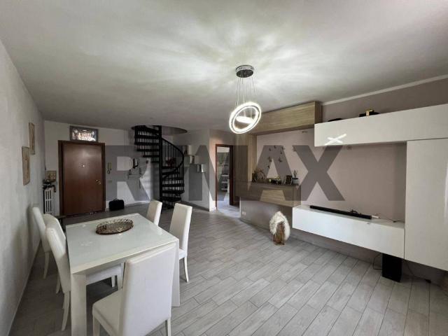 Appartamento in vendita a Ghisalba, Lombardia