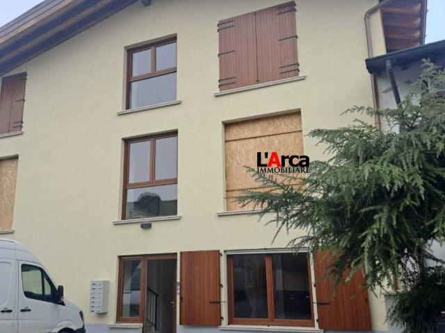 Appartamento in vendita a Ghisalba, Lombardia
