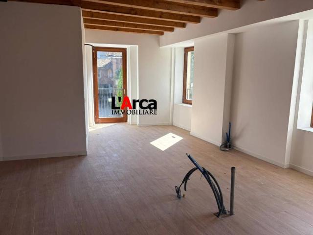 Appartamento in vendita a Ghisalba, Lombardia