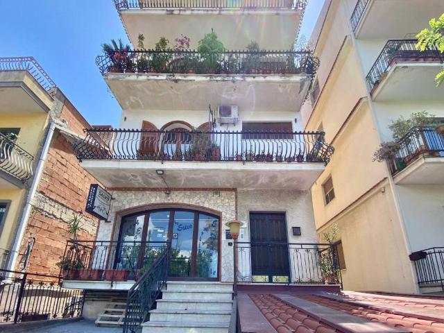 Appartamento in vendita a Chianchitta, Giardini Naxos