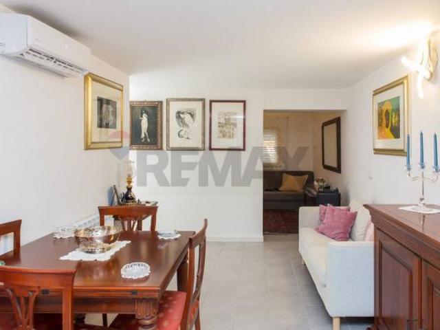 Appartamento in vendita a Peri, Giarre