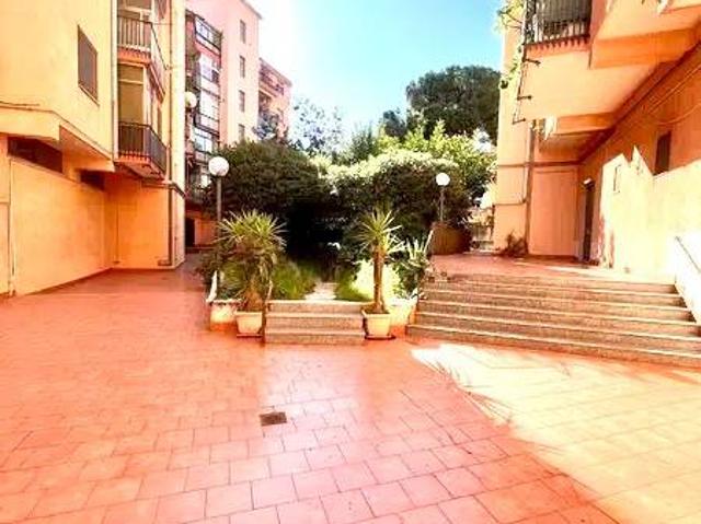 Appartamento in vendita a Giarre, Sicilia