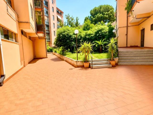 Appartamento in vendita a Giarre, Sicilia