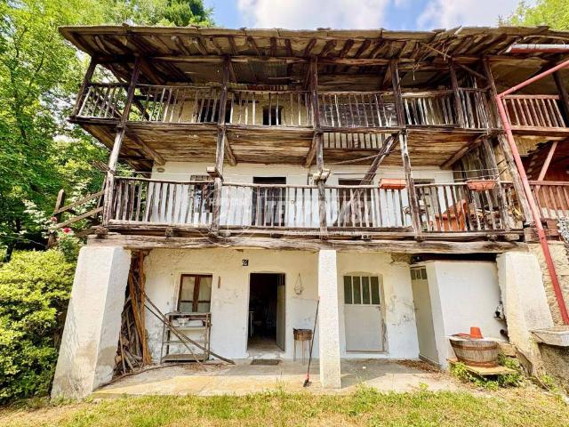 Rustico in vendita a Fusero, Piemonte