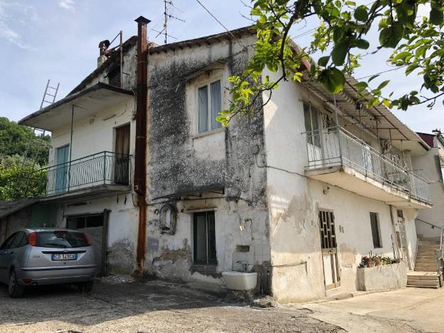 Appartamento in vendita a Giffoni Valle Piana, Campania