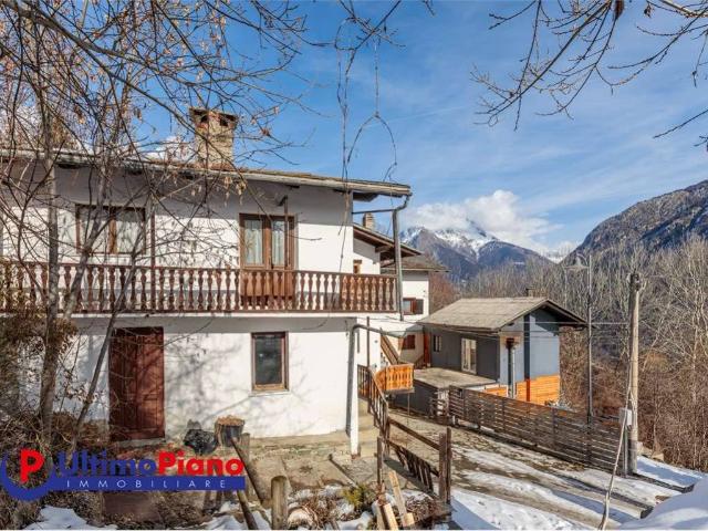 Appartamento in vendita a Gignod, Aosta