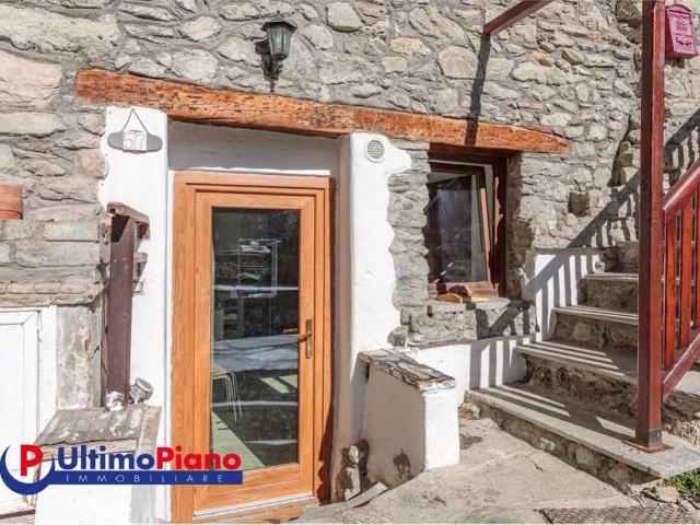 Appartamento in vendita a Gignod, Aosta