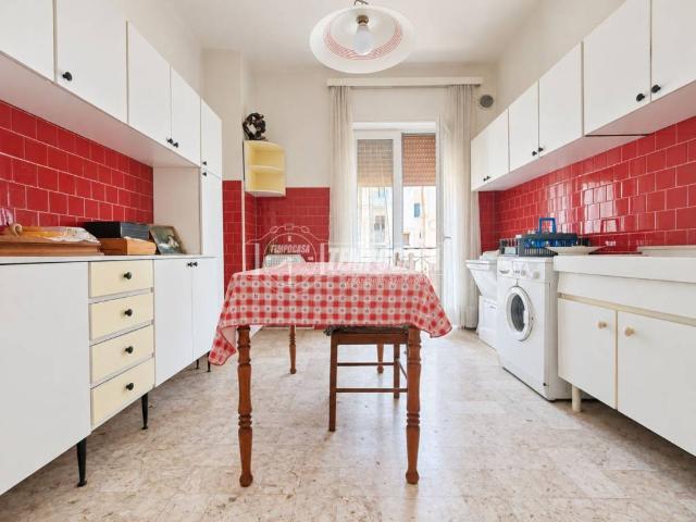 Appartamento in vendita a Gioia del Colle, Bari
