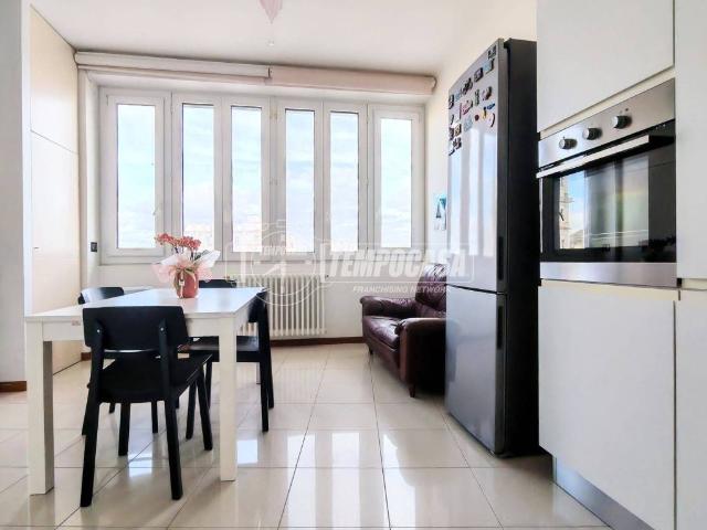 Appartamento in vendita a Gioia del Colle, Bari
