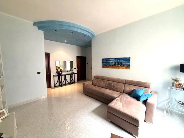 Appartamento in vendita a Puglia, Bari