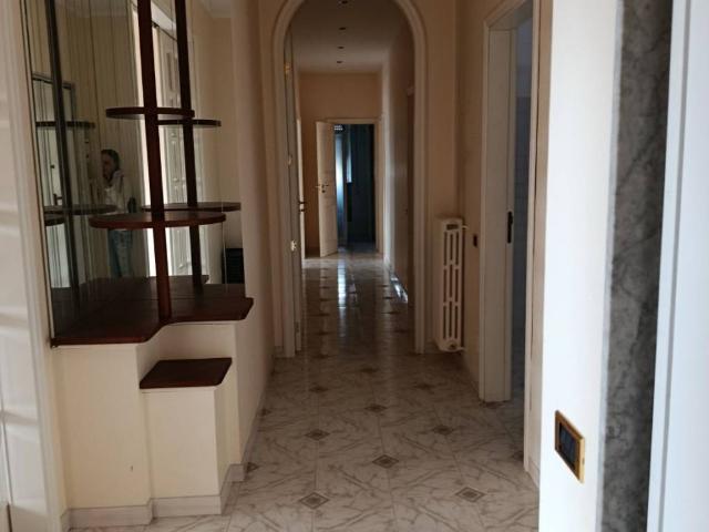Appartamento in vendita a Gioia del Colle, Bari