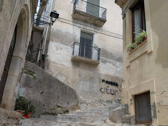 Appartamento in vendita a Calabria, Reggio Calabria