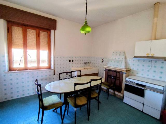 Appartamento in vendita a Giove, Terni