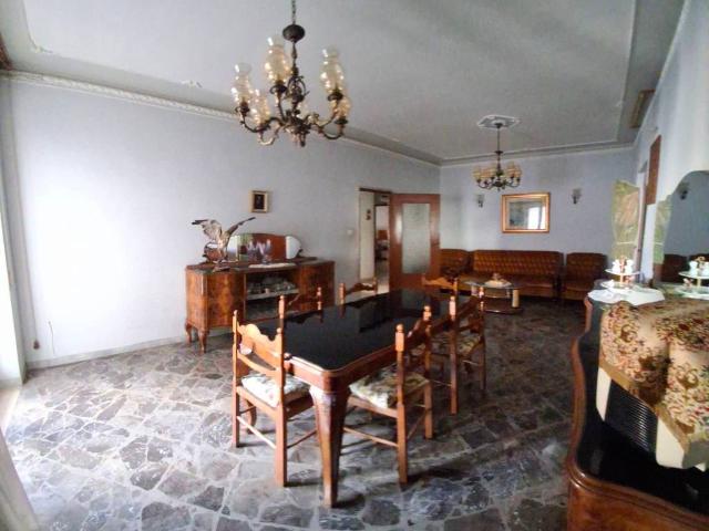 Appartamento in vendita a Puglia, Bari
