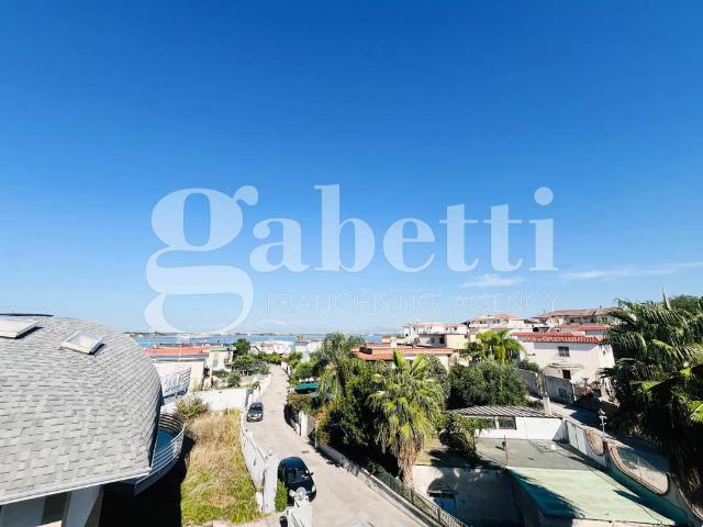 Appartamento in vendita a Giugliano In Campania, Campania