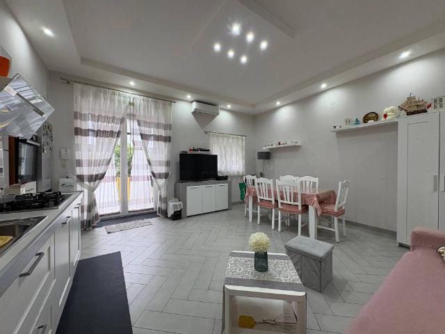 Appartamento in vendita a Giugliano In Campania, Campania