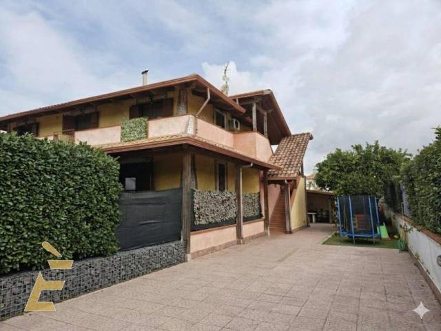 Appartamento in vendita a Colle degli Osci, Giugliano In Campania