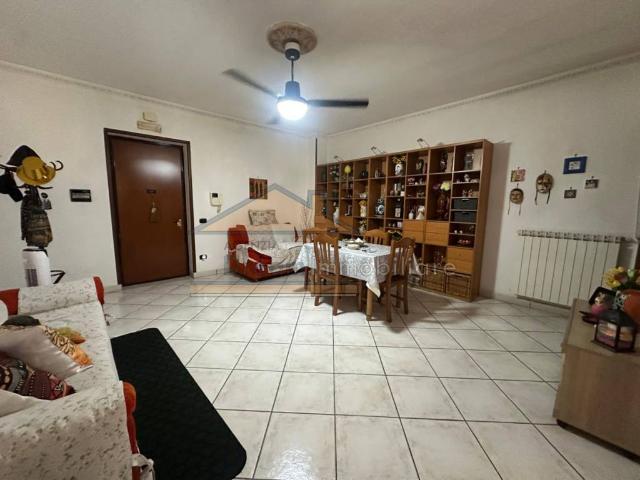 Appartamento in vendita a Giugliano In Campania, Campania