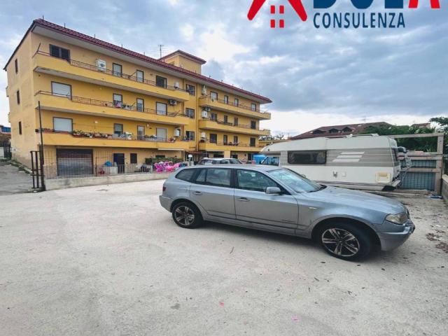 Appartamento in vendita a Pozzuoli, Campania