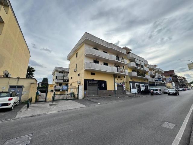Appartamento in vendita a Giugliano In Campania, Campania