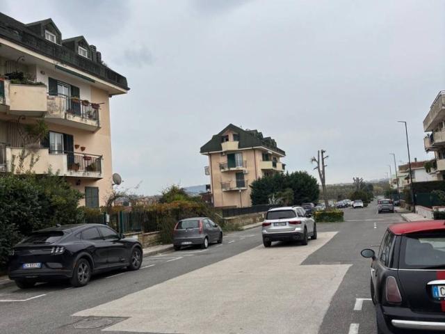 Appartamento in vendita a Giugliano In Campania, Campania