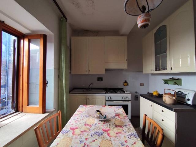 Appartamento in vendita a Giuliano Di Roma, Lazio
