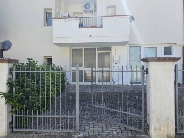 Appartamento in vendita a Giulianova, Teramo