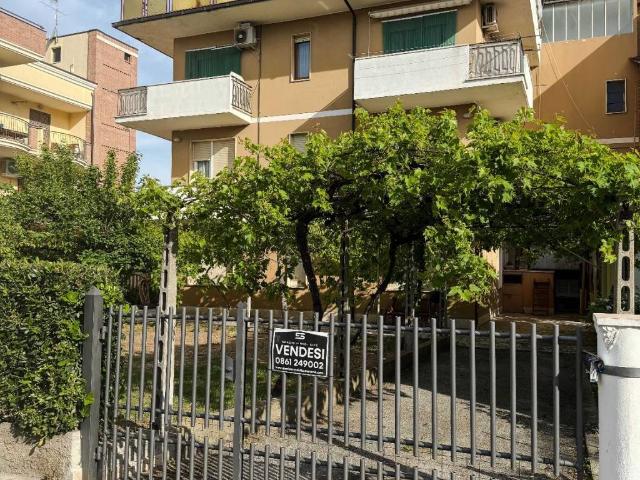 Appartamento in vendita a Giulianova, Abruzzo