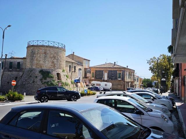 Appartamento in vendita a Giulianova, Teramo