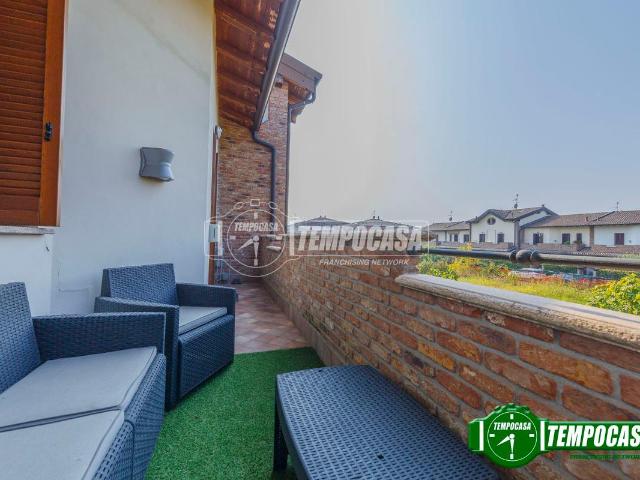Appartamento in vendita a Giussago, Lombardia