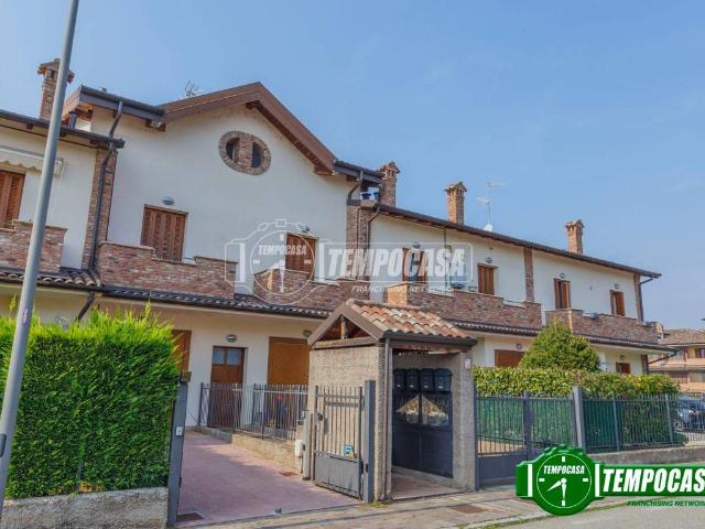 Appartamento in vendita a Giussago, Lombardia