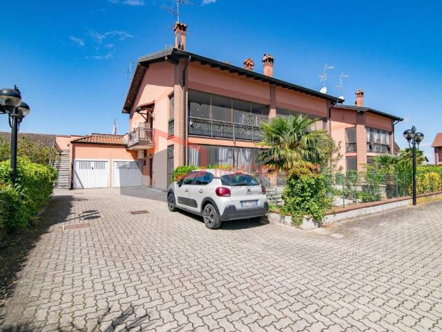 Appartamento in vendita a Giussago, Lombardia