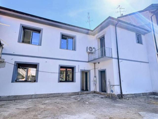 Appartamento in vendita a Robbiano, Giussano