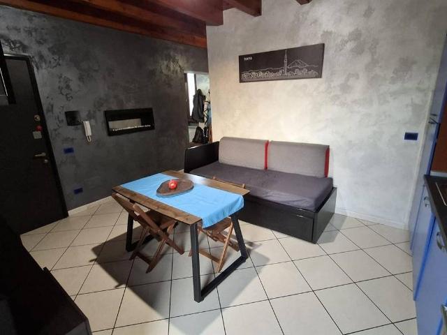 Appartamento in vendita a Brugazzo, Giussano