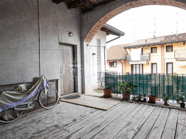 Appartamento in vendita a Giussano, Lombardia