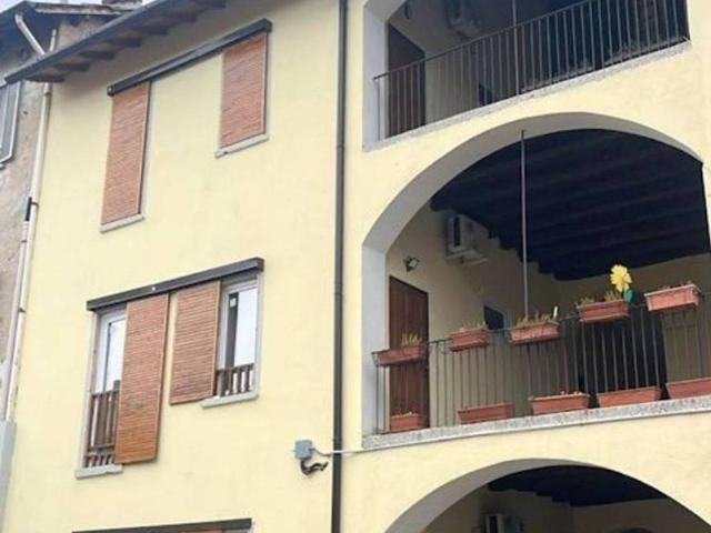 Appartamento in vendita a Brugazzo, Giussano