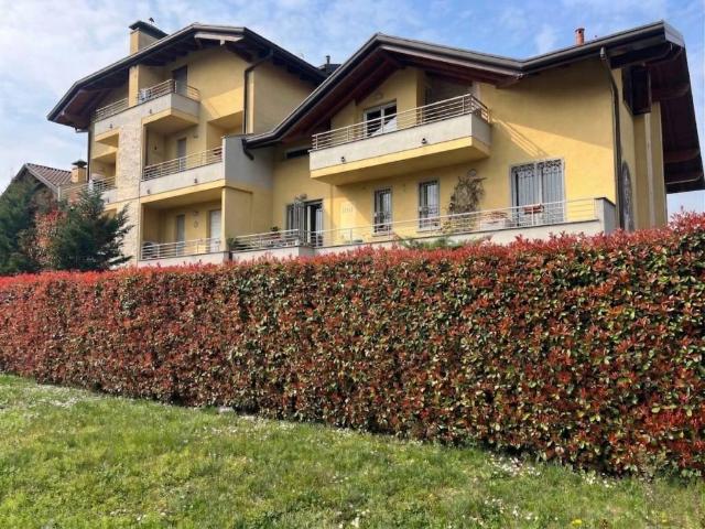 Appartamento in vendita a Giussano, Lombardia