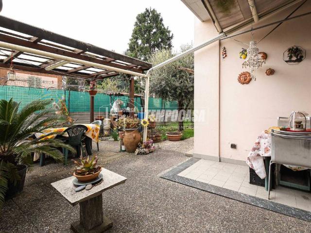 Appartamento in vendita a Verano Brianza, Lombardia