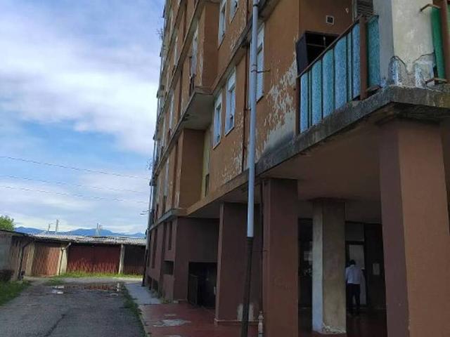 Appartamento in vendita a Giussano, Lombardia
