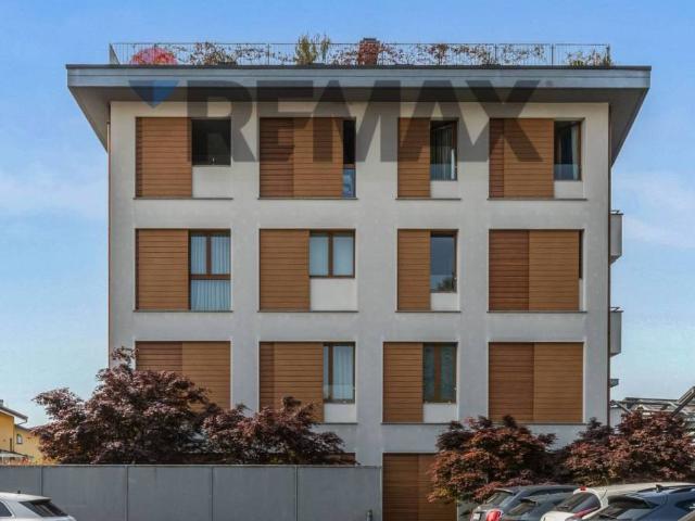 Appartamento in vendita a Giussano, Lombardia