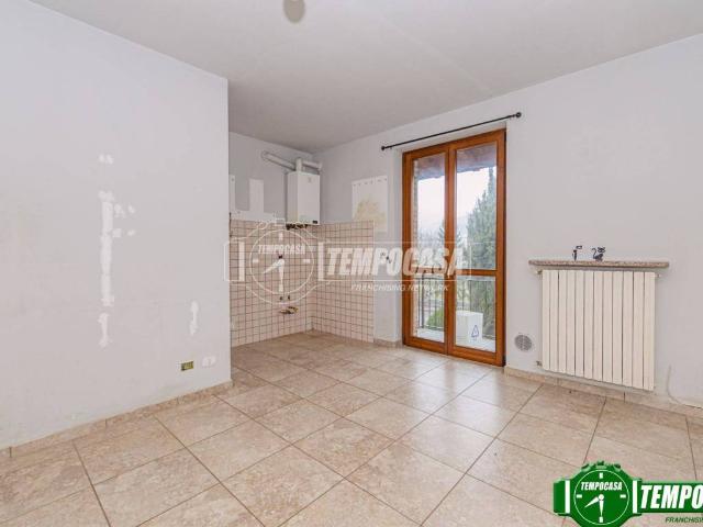 Appartamento in vendita a Godiasco Salice Terme, Godiasco