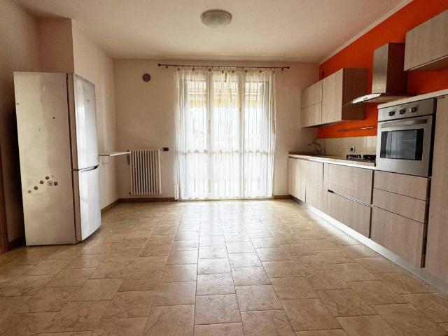 Appartamento in vendita a Goito, Lombardia