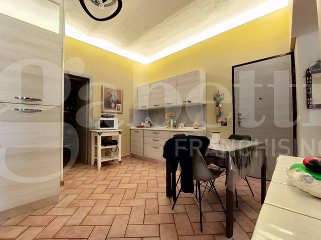 Appartamento in vendita a Golasecca, Lombardia