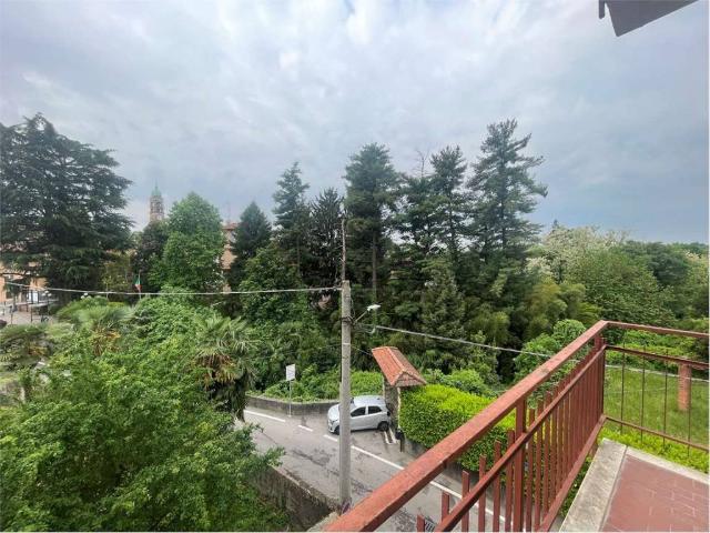 Appartamento in vendita a Golasecca, Lombardia
