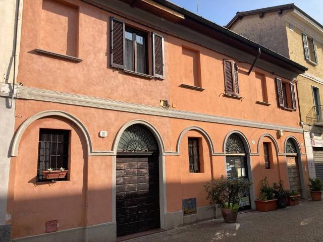 Appartamento in vendita a Gorgonzola, Lombardia