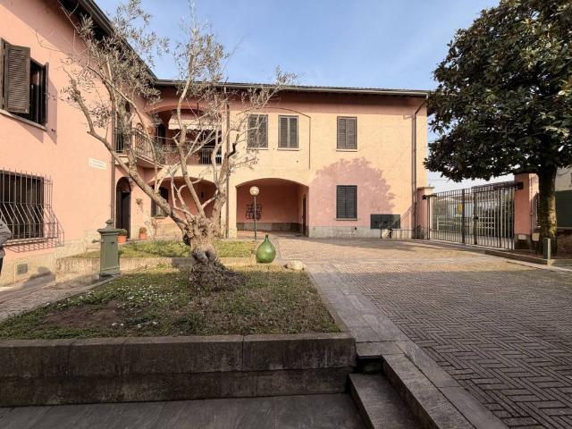 Appartamento in vendita a Gorgonzola, Lombardia