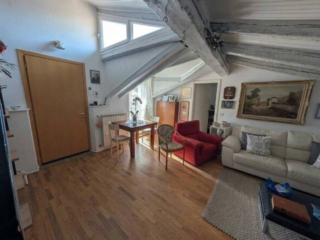 Appartamento in vendita a San Rocco / Podturn / Borc San Roc, Gorizia