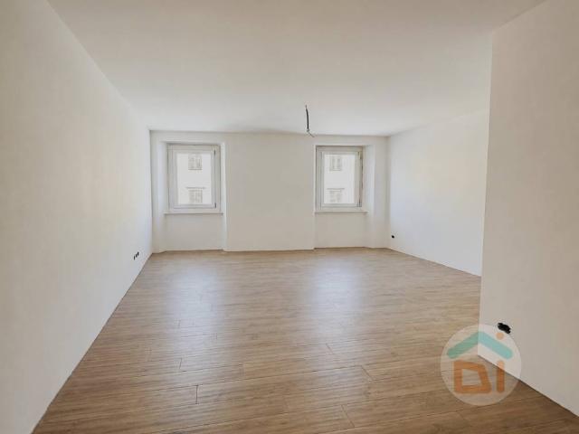 Appartamento in vendita a Borgo Castello, Gorizia